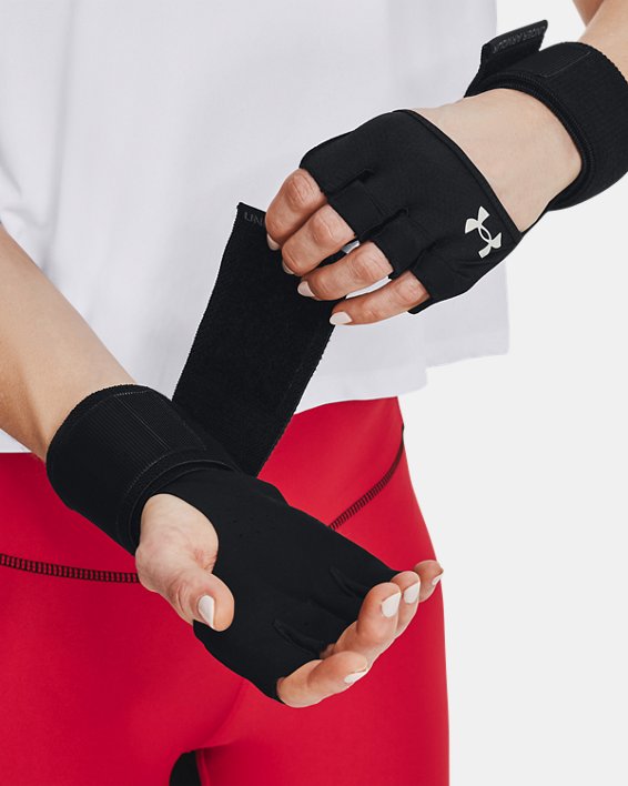 Unisex UA Grippy Gloves in Black image number 2